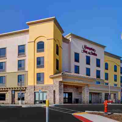 ハンプトン  イン & スイーツ マリーナ Hotel Exterior