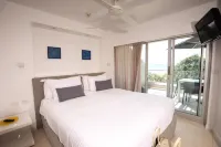 71 Hastings Street - Beachfront Các khách sạn ở Mũi Noosa
