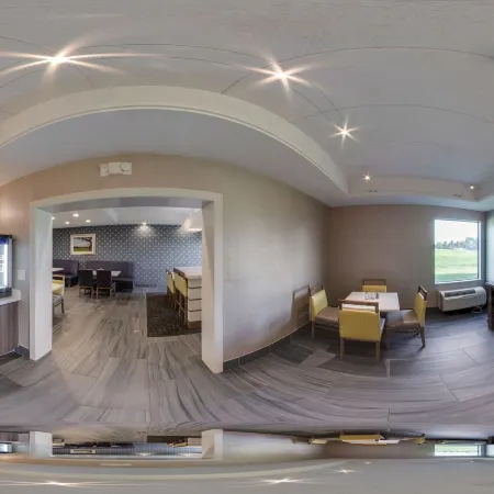 Comfort Inn & Suites Tipp City Dayton North I-75
