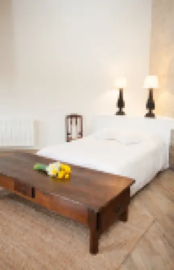 Château Latour Segur Suites & Spa