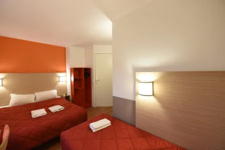 Premiere Classe Paris Est - Rosny Sous Bois Отели в г. Ле Ренси