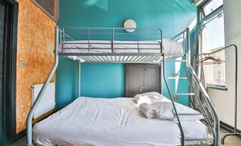 Studio 95 - Shared & Private Rooms