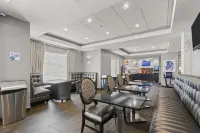 Holiday Inn Express & Suites Gonzales