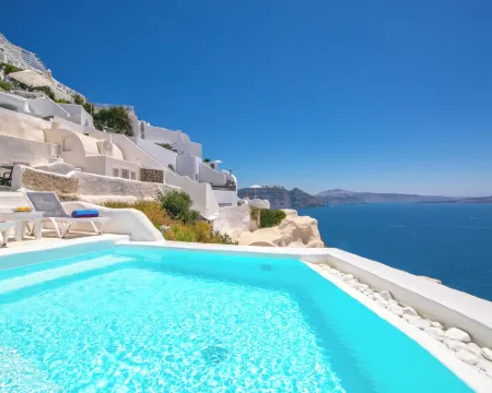 Alexander's Suites Hotels in Finikia