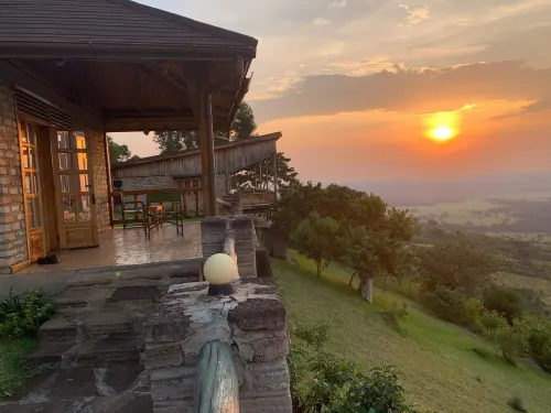 Rift Valley Game Lodge Hotels in Bunyaruguru