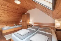 Holiday House Podhamer Marijan