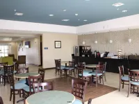 La Plaza Inn and Suites - Freer TX Hotels in Freer