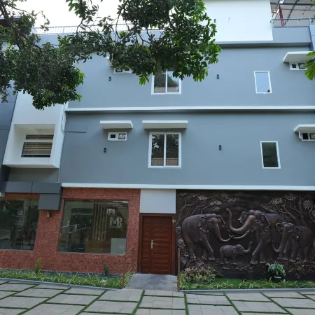 Misteria Inn Отели рядом с достопримечательностью «Водопады Меенмутти»