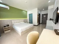 Nausori Plaza Hotel Hotels in Toberua Island