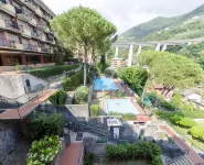 Joivy Lele Apartment with Swimming Pool - Pool