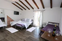 Apartments Nikolla Hotel di 