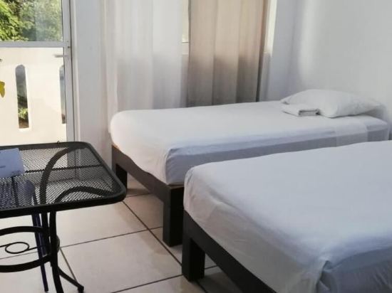 Standard Room with Two Single Beds for Relaxed Stay