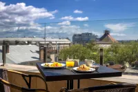 Ayvazovsky Hotel Các khách sạn ở Odessa