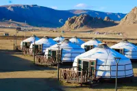 Khumug Tour Resort - Hostels