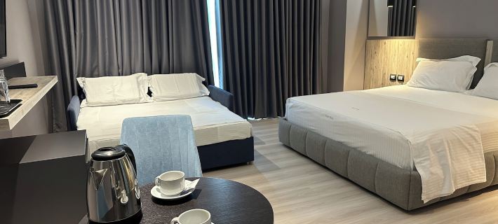 Hotel Olive Отели в г. Влёра