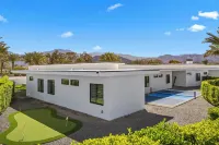Sleeps 23 Luxury Villa w Pool Hot Tub Pickleball Court Bravo Villa 10