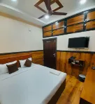 Amma Rooms and Dormitory - balcony