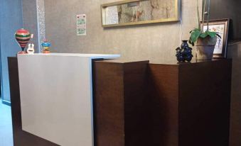 Adhoc Boutique Barrio Antiguo