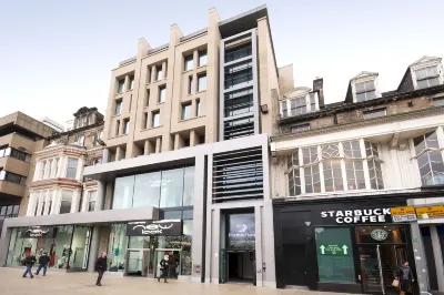 Premier Inn Edinburgh (Princes Street) Hotels in Единбург