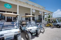 Mahogany Bay Resort & Beach Club, Curio Collection by Hilton - 주차장