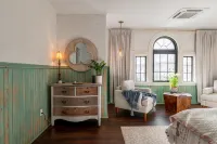 Luxurious Suites in Historic Building - Charming Coastal Haven Hotels in Bucksport