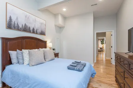 Conductor's Suite at the Depot in charming Shenandoah