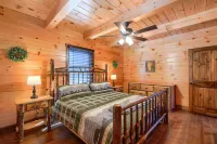 Moonlight Meadow cabin at Trickle Creek at Hocking Hills