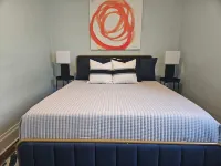 Monthly Rental!  Easy In, Easy Out. Street Parking. Washer Dryer Onsite. Hotel a Lewistown