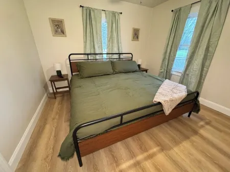 Newly Renovated! SPIRE, GOTL