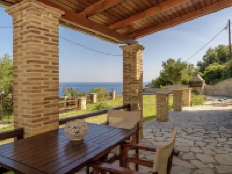 Villa Mare Studios Hotels in Elation