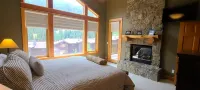 Spacious 2-bedroom Ski in/Ski out condo in beautiful Big Sky, Montana.