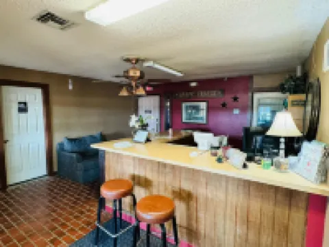 Four Horsemen Hotel