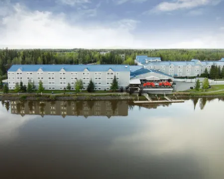 Fairbanks Princess Riverside Lodge Hotels in College
