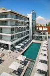Mercure Larnaca Beach Resort - de playa
