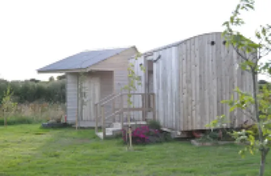 栗子 6米 加大號鐘形帳篷，木柴爐，靠近惠特比 酒店