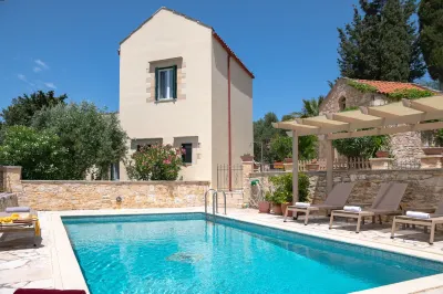 Helianthos Villas