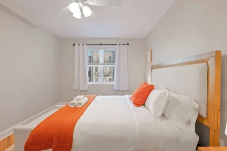 Modern Spacious 3BR Oasis <15 min to PATH Отели рядом с достопримечательностью «Технологический институт Стивенс»