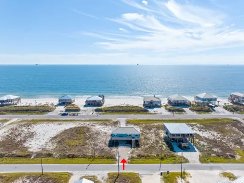 Steps to the beach! Gulf front! Water Views From All Sides!