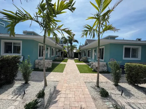 Private Heated Pool-1 Story-2 Blocks to Beach-Tropical Courtyard-"St. Maarten"