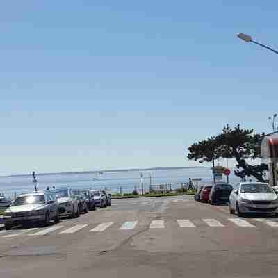 Studio feet in the water Others