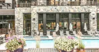 Limelight Hotel Ketchum - Pools