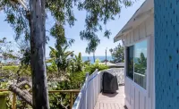 Sea View Laguna Cottage, Walk to Beach & Village, Fully-Equipped!