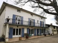 Parc Avec Piscine - 7 Chambres - Maison 15 Personnes sur Coteaux du Lauragais - Hôtels à : Cintegabelle