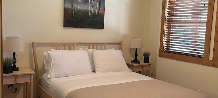 Lakefront Home away from Home Hotels in Osoyoos