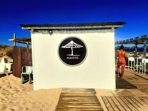 South Facing,Pool,Ground Floor,Garage Parking,150m to Waterfront,Quiet,Secure Hotels in Conceição de Tavira