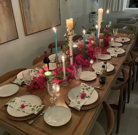 Luxurious 5000 sq ft Beachfront Villa ON TROPIC OF CANCER BEACH Отели в г. Moore Hill