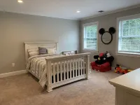 20 Minutes from the Hamptons! Quiet 4 bedroom getaway with pool.