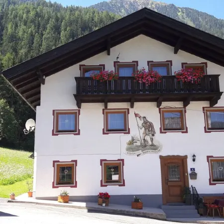 Ferienhof Fürruter, free Wi-Fi, 3 bedrooms, up to 6 persons Отели в г. Заутенс