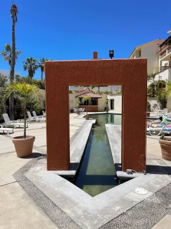 1 Bedroom Retreat Close to All Отели рядом с достопримечательностью «Isis Healing House Alternative Therapies & seven Zenses Cabo Spa»