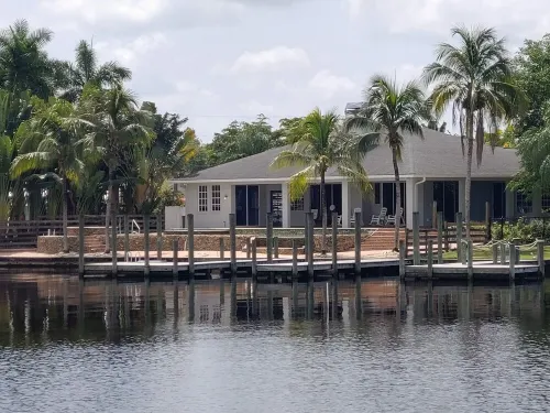 Bay of Grace -- A Boater's Paradise Fantastic Sunsets Close to I-75